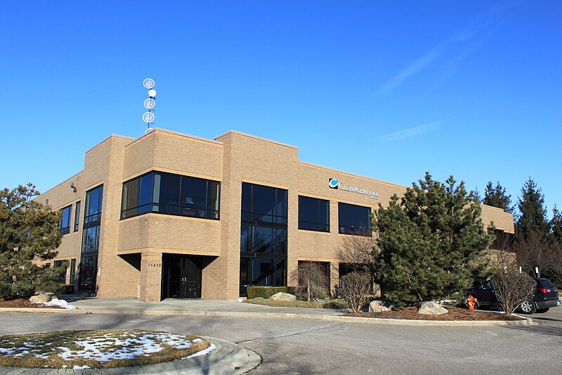 File:Clear Channel Building Farmington Hills Michigan.JPG