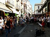 ]]. Pl. Llibertat (Barcelona). This is a photo of a building listed in the Catalan heritage register as Bé Cultural d'Interès Local (BCIL) under the reference 08019/2586. Object location 41° 23′ 59.46″ N, 2° 09′ 12.52″ E  View all coordinates using: OpenStreetMap