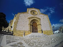 Custonaci - Santuario di Maria SS. di Custonaci - panoramio - Andrea Albini (4) .jpg