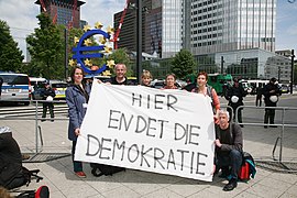 Une manifestation contre la politique de rigueur de la BCE devant son bâtiment en 2012.