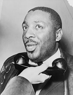 Dick Gregory American comedian, social critic and writer