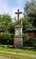 Čeština: Křížek u cesty v Domašíně, části Dobrušky English: Crucifix in Domašín, part of Dobruška, Czech Republic.