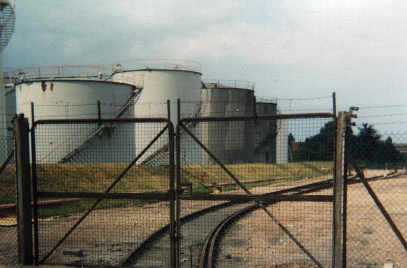 File:Dow Chemical spur 5.jpg