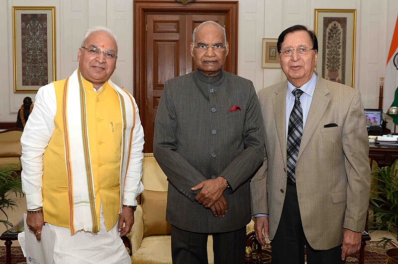 File:Dr Hari Gautam, Chancellor and Prof Ramesh Kumar Pandey, Vice Chancellor, Shri Lal Bahadur Shastri Rashtriya Sanskrit Vidyapeeth, call on President Kovind at Rashtrapati Bhavan.jpg