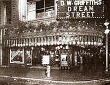 Dream Street (1921) - 7.jpg