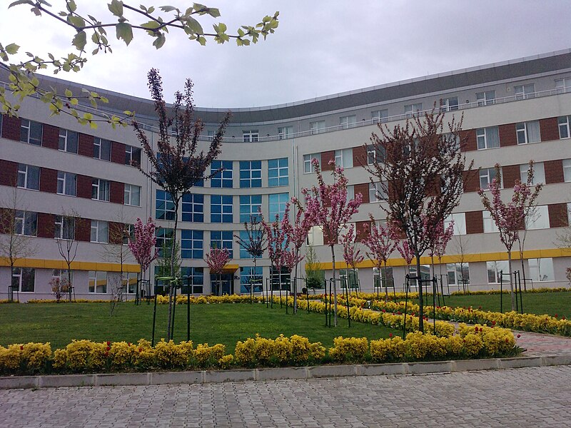 File:Fatih University rectorate.jpg