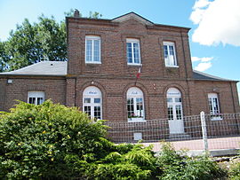 Fesque, Seine-Maritime, France, mairie-ecole.JPG