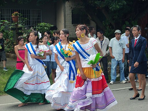 el salvador dress