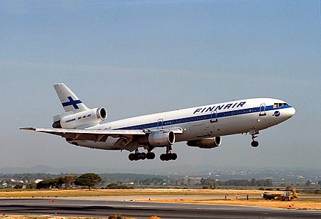 Finnair DC-10 OH-LHE at LPFR 1991.jpg