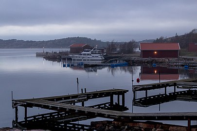 Fog over the tugboat station in Lahälla