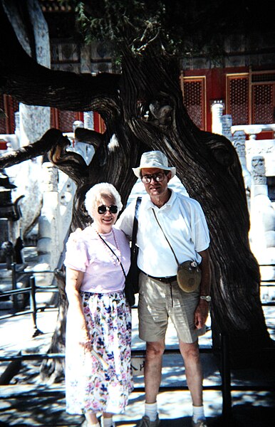 File:Forbidden City (10563915906).jpg