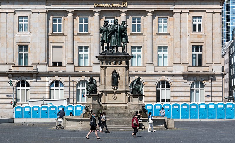 File:Frankfurt am Main, Gutenberg-Denkmal -- 2015 -- 6749.jpg