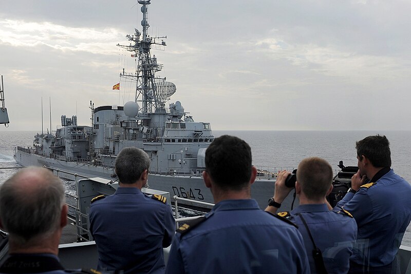 File:French Ship Jean de Vienne Approaching HMS Northumberland MOD 45154602.jpg