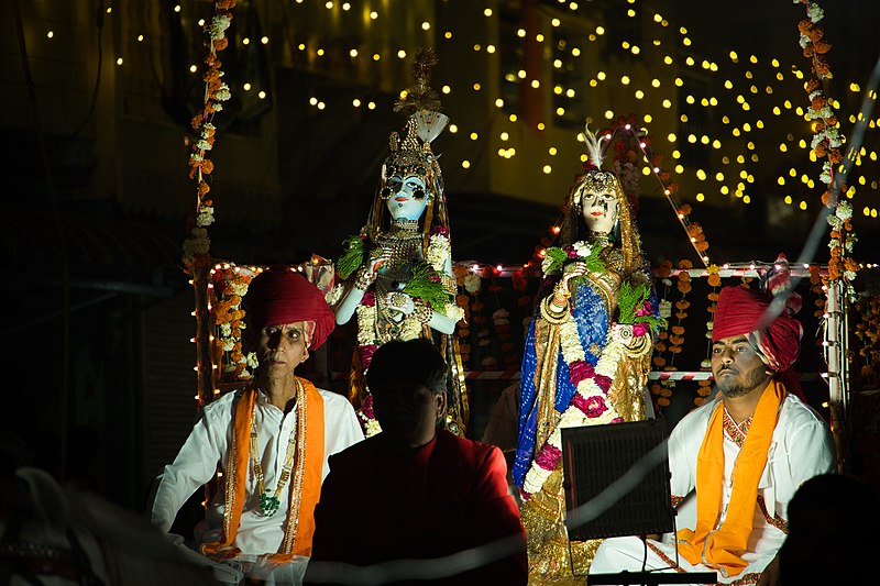 File:Gangaur Celebration in Rajasthan, India.jpg