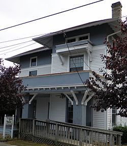 Gill House görünümü 2013.JPG