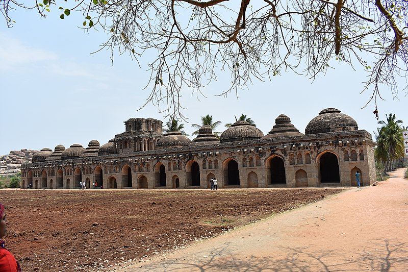 File:Group of monuments at Hampi karnataka-20.jpg