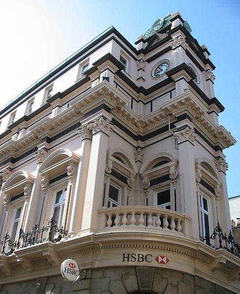 File:HSBC Saint Hélyi, Jèrri 5.jpg