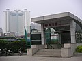 駅出口