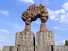 Grenzdenkmal „La voûte des mains“ bei Helmstedt