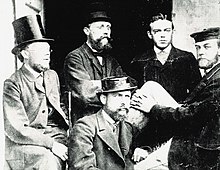 Ibsen (far left) with friends in Rome, ca. 1867 Henrik Ibsen with friends in Rome.jpg
