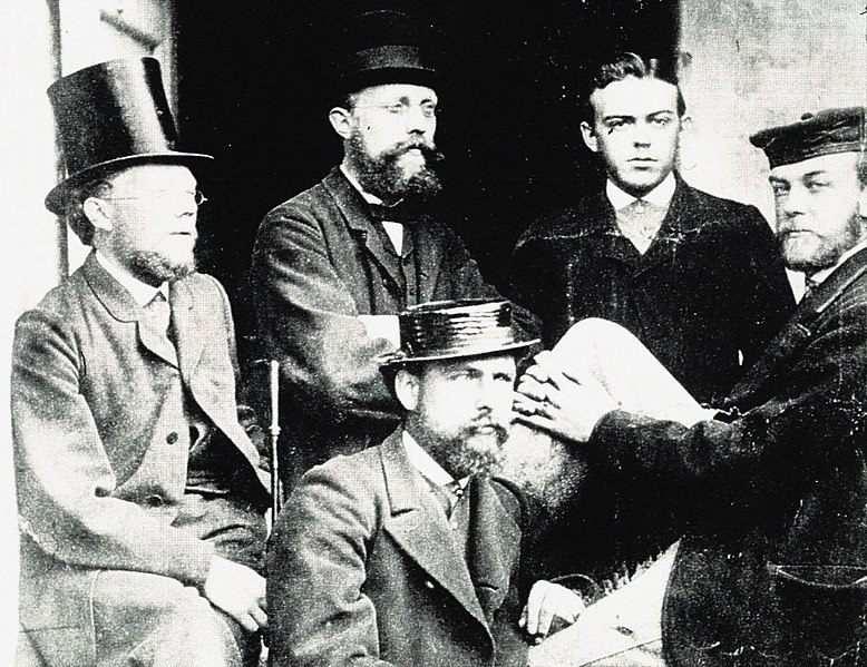 File:Henrik Ibsen with friends in Rome.jpg