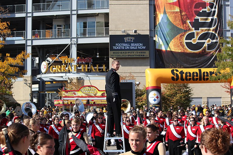 File:High School Marching Band Spirit.jpg