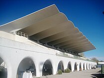 Hipódromo de la Zarzuela, 1931-1941 (Madrid) Carlos Arniches Moltó, Martín Domínguez Esteban y Eduardo Torroja Miret