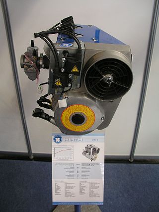 <span class="mw-page-title-main">Hirth 2702</span> German two-stroke aircraft engine