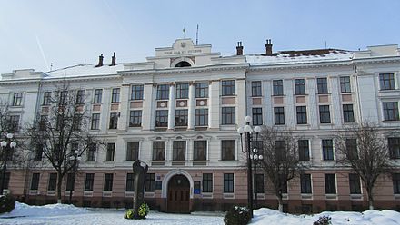 Ivano-Frankivsk Court (Будинок правосуддя), 11 Hriunvaldska Street