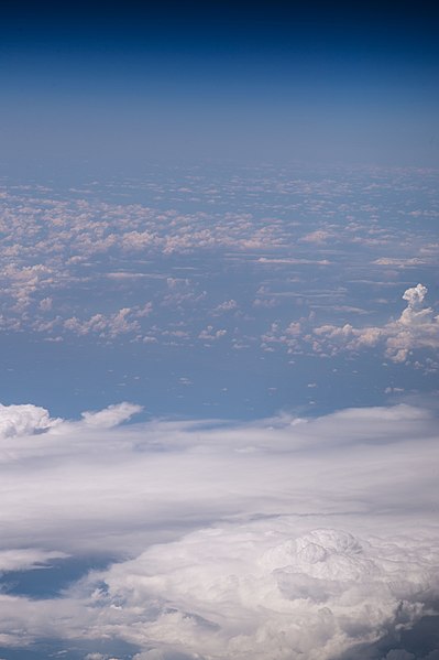 File:ISS047-E-147007 - View of Earth.jpg