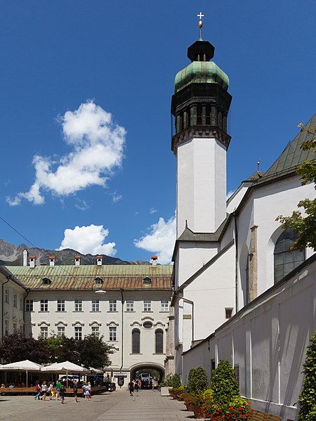 File:Innsbruck, die Hofkirche Dm64204 poging2 foto7 2017-07-30 13.39.jpg