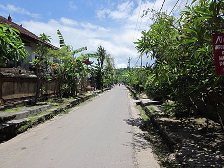 A road in Jungut Batu