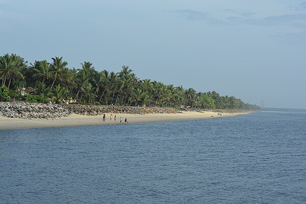 The picturesque beach at Kappad is just 3 km away from Koyilandy.