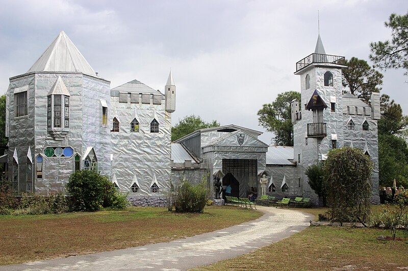 File:King Solomon's Castle, Ona, Florida.jpg