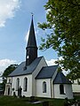 Kirche mit Ausstattung und Kirchhof mit Einfriedungsmauer