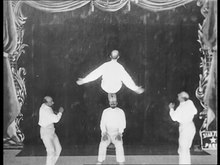 Fil: L'Equilibre umulig (1902) .webm