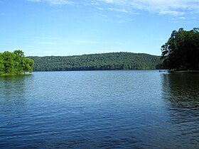 Image illustrative de l’article Lac Hamilton et lac Catherine