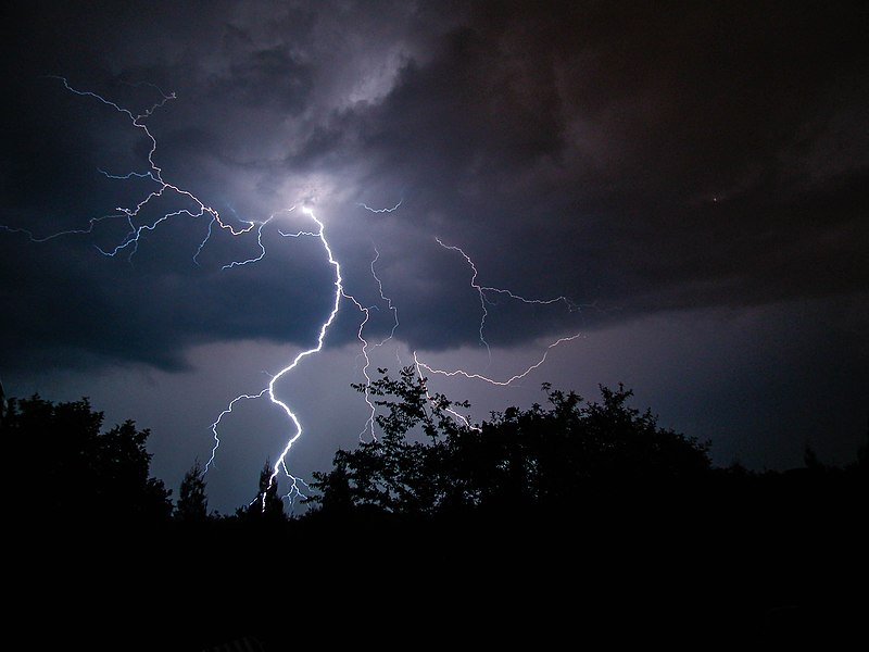 File:Lightning In The Neighborhood (84587483).jpeg