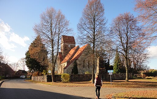 Lindenstraße Klobbicke 2015