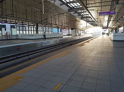 Line 2 Marikina–Pasig Station Platform.jpg