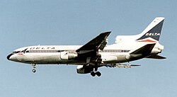 לוקהיד L-1011