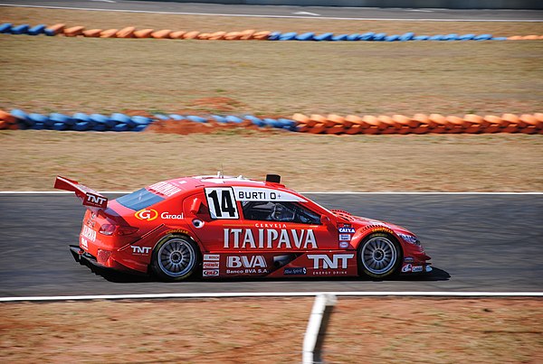 In 2009 and 2011, Peugeot won the Stock Car V8 championship with Cacá Bueno (here Luciano Burti)