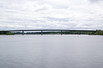 Kuinka päästä määränpäähän Mönni käyttäen julkista liikennettä - Lisätietoa paikasta