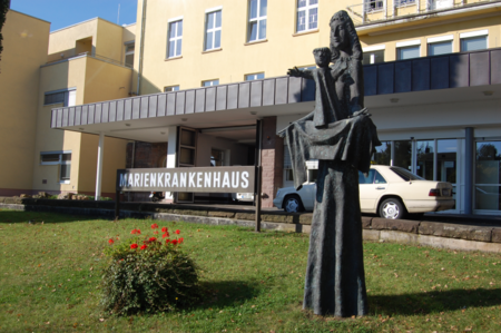 Marienskulptur Marienkrankenhaus Kassel