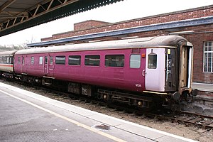「英國鐵路2F型客車」開放式二等座車/守車合造車