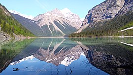 Mount Robson Provinzpark - Kinney Lake.jpg