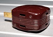 An old US multisocket adaptor Multisocket adaptor (once common).jpg