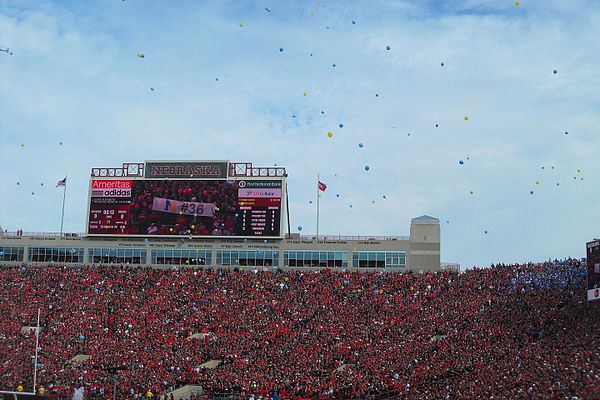 Image: Nebraska Football UCLA Balloons