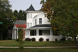 Rumah di McClellan dan Lundy Jalan