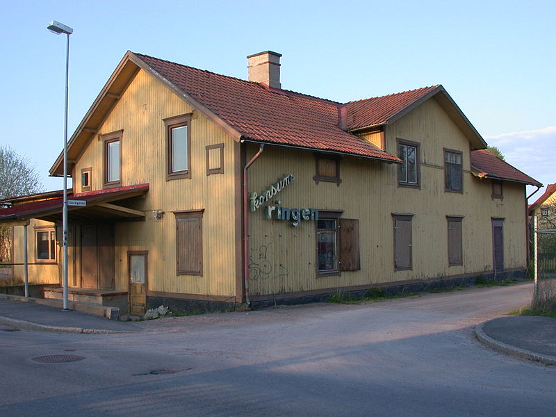 Fil:Old Konsum grocery Motala Sweden.JPG